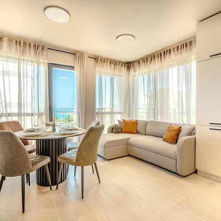 Appartamento Infinity Sea View Luxury & Free Parking