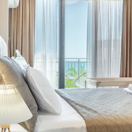 Infinity Sea View Luxury & Free Parking Варна